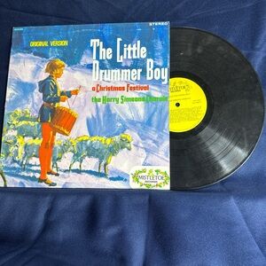 Black and Yellow Vinyl Record Holiday Edition
